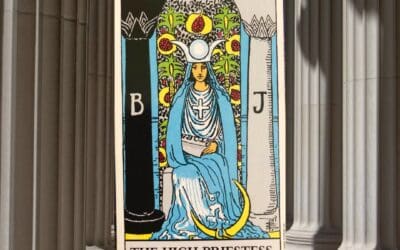 The High Priestess Tarot: Sacred balance of positive and negative. 